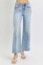 Ladda upp bild till gallerivisning, RISEN Tummy Control Blue Washed Denim Cropped Wide Leg Jeans
