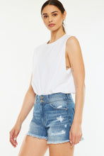 Carica l&#39;immagine nel visualizzatore di Gallery, Kancan High Waisted Raw Hem Blue Denim Jean Shorts
