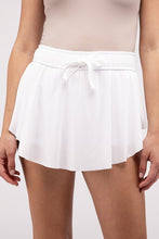 Cargar imagen en el visor de la galería, Zenana Curved Hem Athletic Skirt Hidden Shorts With Inner Pockets
