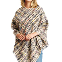 Carregar imagem no visualizador da galeria, Tweed Please Luxe Poncho
