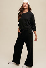 Carregar imagem no visualizador da galeria, Listicle Athleisure Two Piece Soft Knit Lounge Set
