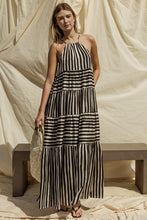 Carregar imagem no visualizador da galeria, Gilli Sleeveless Mixed Striped Maxi Tiered Dress
