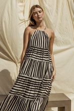 Carregar imagem no visualizador da galeria, Gilli Sleeveless Mixed Striped Maxi Tiered Dress
