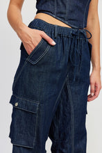 Load image into Gallery viewer, Emory Park Contrast Stitched Straight Leg Blue Denim Pants
