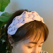 Ladda upp bild till gallerivisning, Ellison and Young Silky Woven Headband
