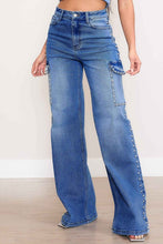 Carregar imagem no visualizador da galeria, Pearl High-Rise Wide Leg Cargo Jeans
