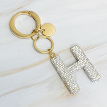 Ladda upp bild till gallerivisning, It Girl Glam Initial Key Chain - Crystal Clear
