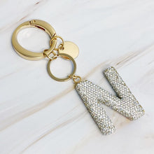 Ladda upp bild till gallerivisning, It Girl Glam Initial Key Chain - Crystal Clear
