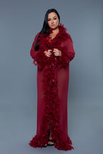 Carregar imagem no visualizador da galeria, BE WICKED Glamour Boa Feather Trim Robe
