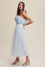 Carregar imagem no visualizador da galeria, Paper Bag Frill Tulle Maxi Dress
