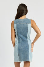 Load image into Gallery viewer, Emory Park Color Block Blue Denim Mini Dress
