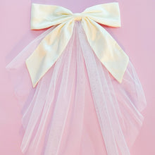 Ladda upp bild till gallerivisning, OMG Beauty Veil Bow Hair Clip
