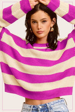 Carregar imagem no visualizador da galeria, Striped Round Neck Loose Fit Sweater
