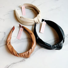 Загрузить изображение в средство просмотра галереи, Ellison and Young Leather Better Knotted Headband
