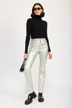 Cargar imagen en el visor de la galería, Emory Park Silver Metallic Flared Leg Pants
