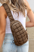 Carregar imagem no visualizador da galeria, Skyler Quilted Puffer Sling
