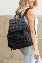 Carregar imagem no visualizador da galeria, Stevie Quilted Puffer Backpack
