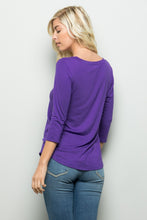 Load image into Gallery viewer, Celeste Three Quarter Sleeve Curved Hem Top
