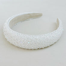 Cargar imagen en el visor de la galería, Ellison and Young Beaded In Art Headband
