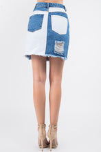 Загрузить изображение в средство просмотра галереи, American Bazi Contrast Patched Frayed Denim Distressed Skirt
