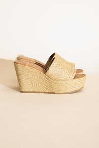 Fortune Dynamic Bounty Woven Raffia Platform Wedges