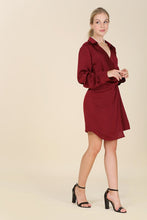 Ladda upp bild till gallerivisning, Lilou Satin Collared Wrap Mini Dress
