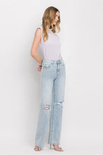 Load image into Gallery viewer, Vervet by Flying Monkey 90&#39;S Vintage Super High Rise Blue Denim Flared Leg Jeans
