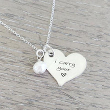 Ladda upp bild till gallerivisning, Personalized I Carry Your Heart Necklace
