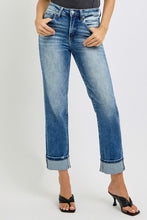 Cargar imagen en el visor de la galería, RISEN High Rise Crop Straight Leg Blue Denim Jeans
