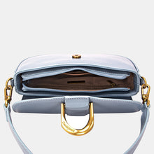 Carica l&#39;immagine nel visualizzatore di Gallery, David Jones Vegan Leather Shoulder Bag
