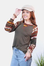 Cargar imagen en el visor de la galería, Celeste Earthy Color Block Aztec Long Sleeve Top
