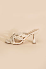 Load image into Gallery viewer, Fortune Dynamic Kellan Double Cross Braided Mule Heels
