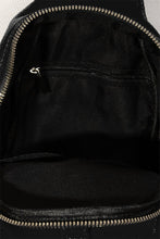 Cargar imagen en el visor de la galería, Fame Single Strap Vegan Leather Sling Bag
