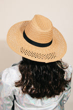 Загрузить изображение в средство просмотра галереи, Fame Basket Weave Straw Sun Hat
