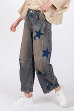 Carregar imagem no visualizador da galeria, SAGE + FIG Blue Star Washed Denim Wide Leg Jeans
