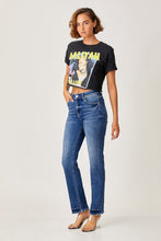 Load image into Gallery viewer, RISEN Mid Rise Straight Leg Blue Washed Denim Jeans
