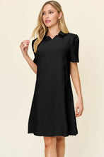 Cargar imagen en el visor de la galería, Double Take Solid Color Textured Collared Short Sleeve Dress
