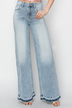 Ladda upp bild till gallerivisning, Risen High Rise Light Blue Wash Denim Wide Leg Jeans
