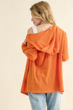 Cargar imagen en el visor de la galería, And The Why Dusty Coral Thermal Hooded Open Front Cardigan
