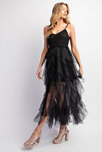 Carregar imagem no visualizador da galeria, Sweet Generis Tulle Crochet Midi Dress
