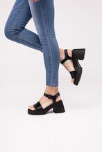 Load image into Gallery viewer, Fortune Dynamic Effortless Chic Platform Sandals
