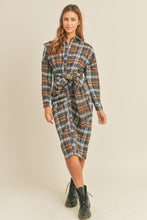 Carregar imagem no visualizador da galeria, Mable Plaid Flannel Front Tie Button Down Shirt Dress
