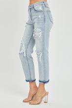 Загрузить изображение в средство просмотра галереи, RISEN Mid Rise Sequin Patched Blue Denim Jeans
