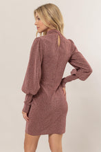 Carregar imagem no visualizador da galeria, HYFVE Rose Glitter Mock Neck Long Sleeve Mini Dress
