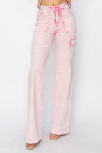 Ladda upp bild till gallerivisning, RISEN High Rise Cargo Pocket Pink Washed Denim Jeans
