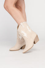 Carica l&#39;immagine nel visualizzatore di Gallery, Fortune Dynamic High Heel Western Cowgirl Boots
