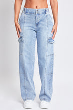 Load image into Gallery viewer, YMI Jeanswear Blue Washed Straight Leg Denim Cargo Jeans
