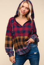 Ladda upp bild till gallerivisning, Haptics Plaid Edge Cut Detail Hooded Top
