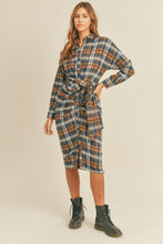 Carregar imagem no visualizador da galeria, Mable Plaid Flannel Front Tie Button Down Shirt Dress
