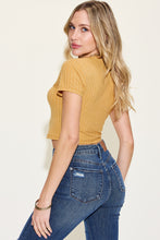 Carregar imagem no visualizador da galeria, Basic Bae Solid Color Short Sleeve Cropped Ribbed Knit T-Shirt
